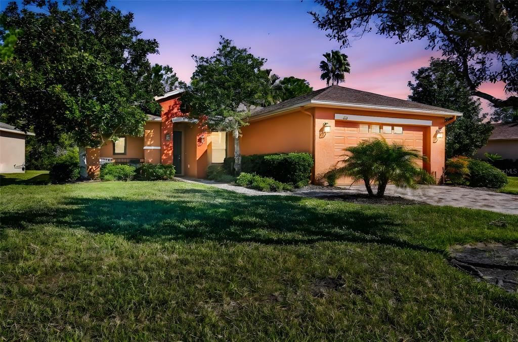 最近租的: $2,100 (2 贝兹, 2 浴室, 1548 平方英尺)