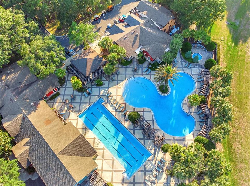 For Sale: $485,000 (4 beds, 2 baths, 2318 Square Feet)