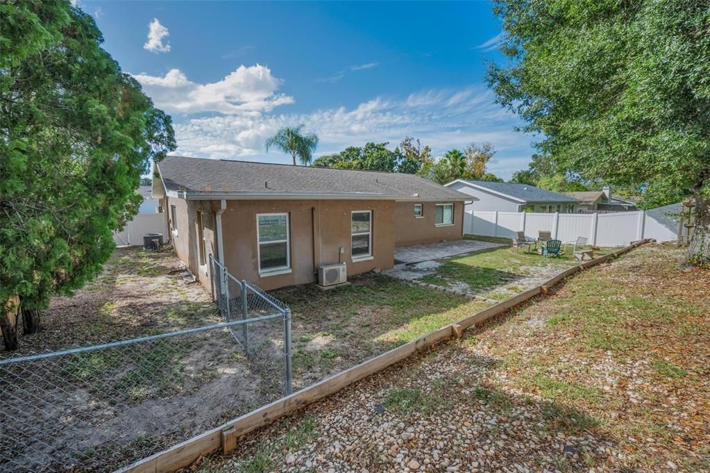 For Sale: $449,900 (3 beds, 2 baths, 1694 Square Feet)