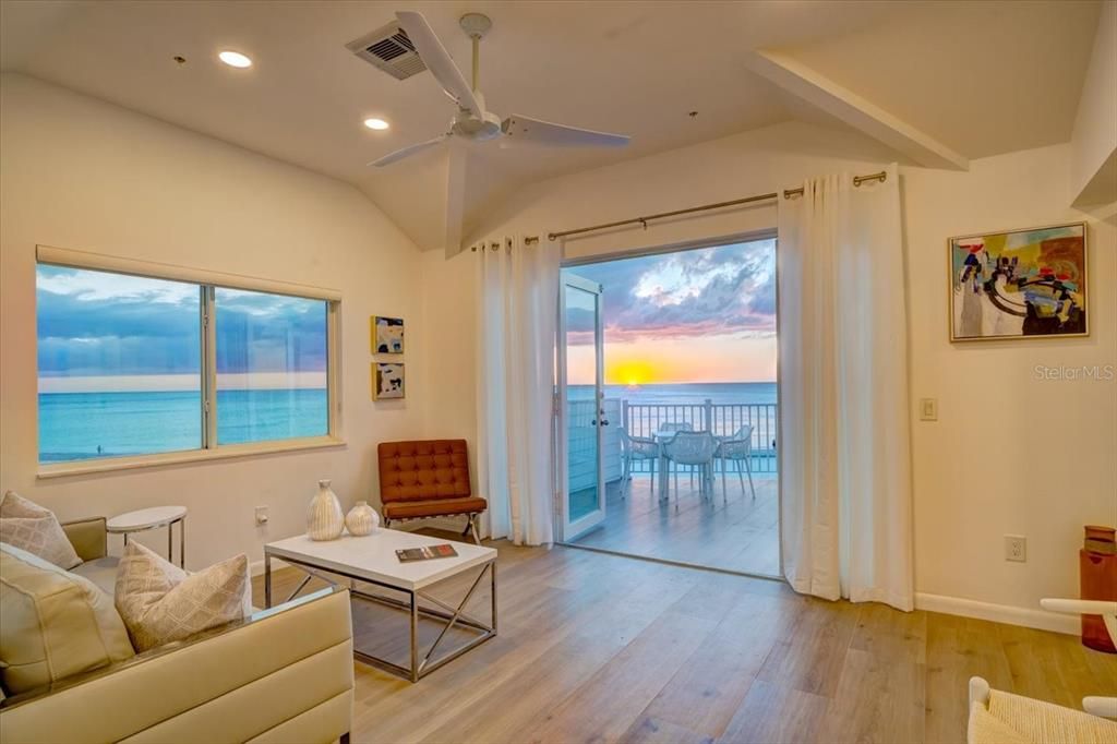 For Rent: $25,500 (5 beds, 4 baths, 3400 Square Feet)