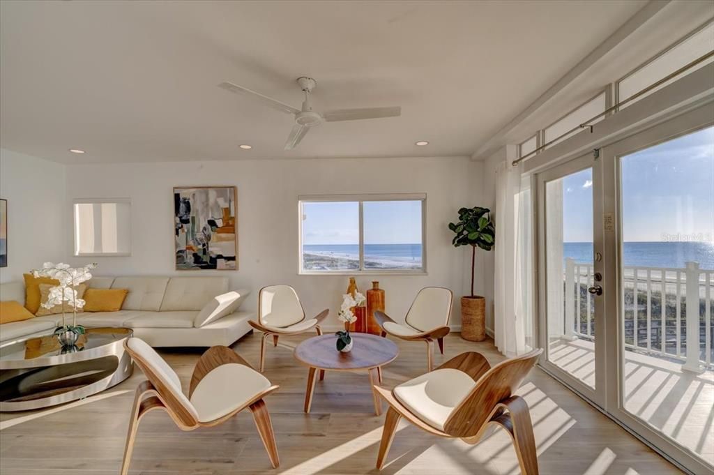 For Rent: $25,500 (5 beds, 4 baths, 3400 Square Feet)