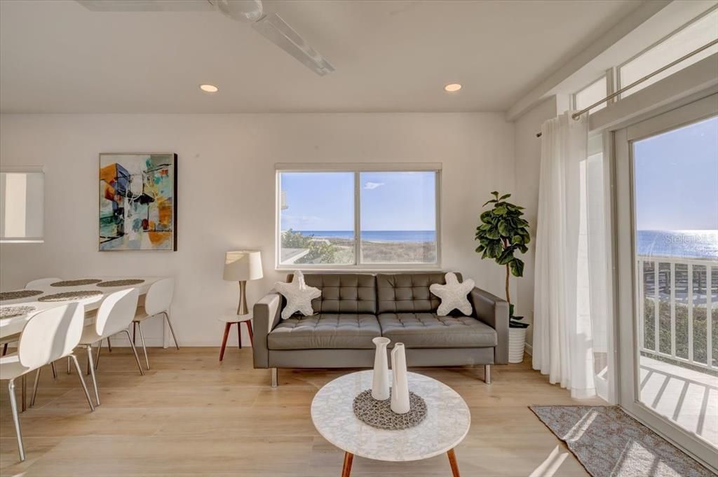 For Rent: $25,500 (5 beds, 4 baths, 3400 Square Feet)