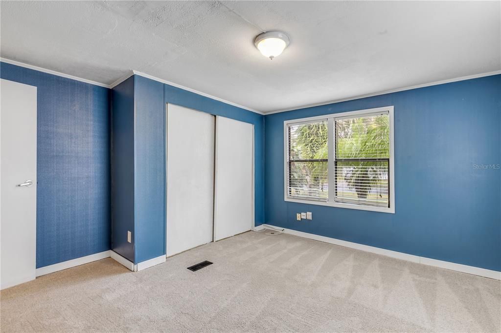 Под контрактом: $199,000 (3 спален, 2 ванн, 1144 Квадратных фут)