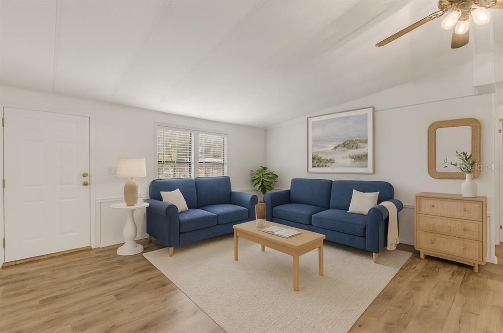 Под контрактом: $199,000 (3 спален, 2 ванн, 1144 Квадратных фут)