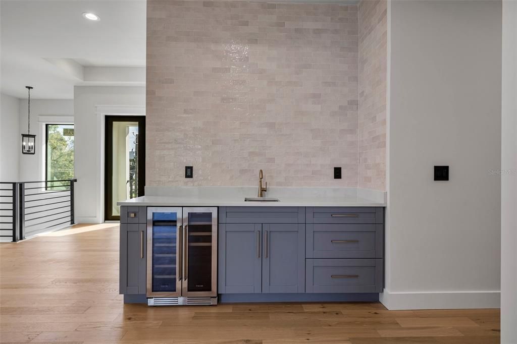 En Venta: $3,099,990 (5 camas, 5 baños, 5096 Pies cuadrados)