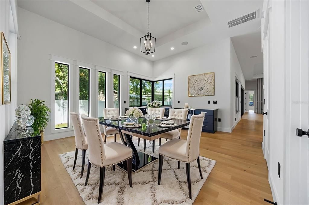 En Venta: $3,099,990 (5 camas, 5 baños, 5096 Pies cuadrados)