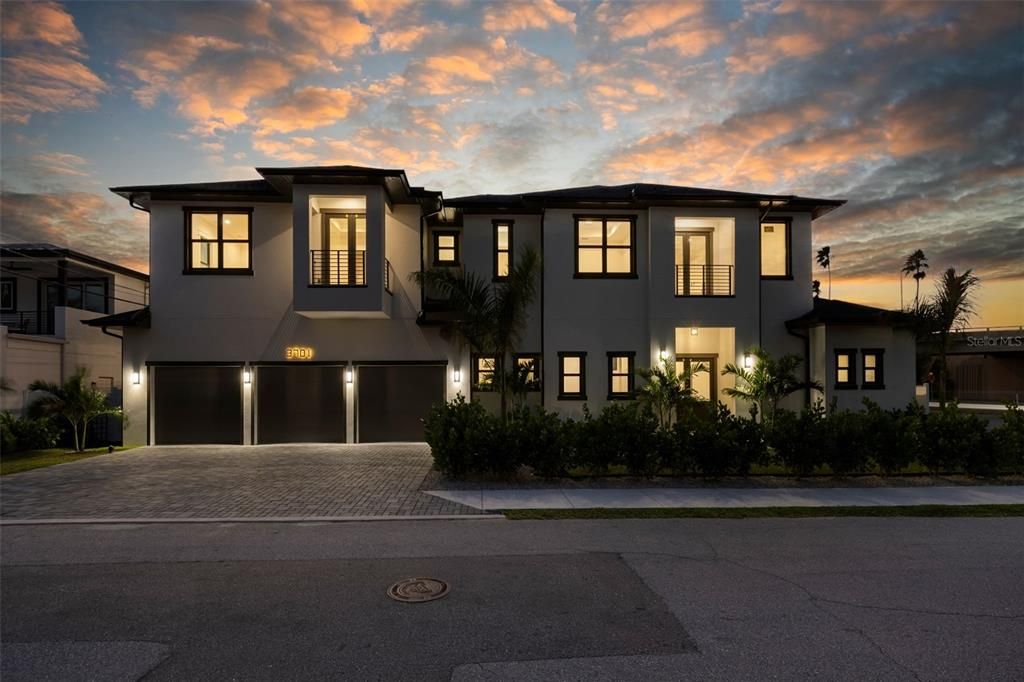 En Venta: $3,099,990 (5 camas, 5 baños, 5096 Pies cuadrados)