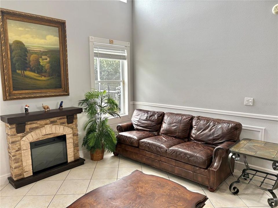 For Sale: $545,000 (3 beds, 2 baths, 2038 Square Feet)