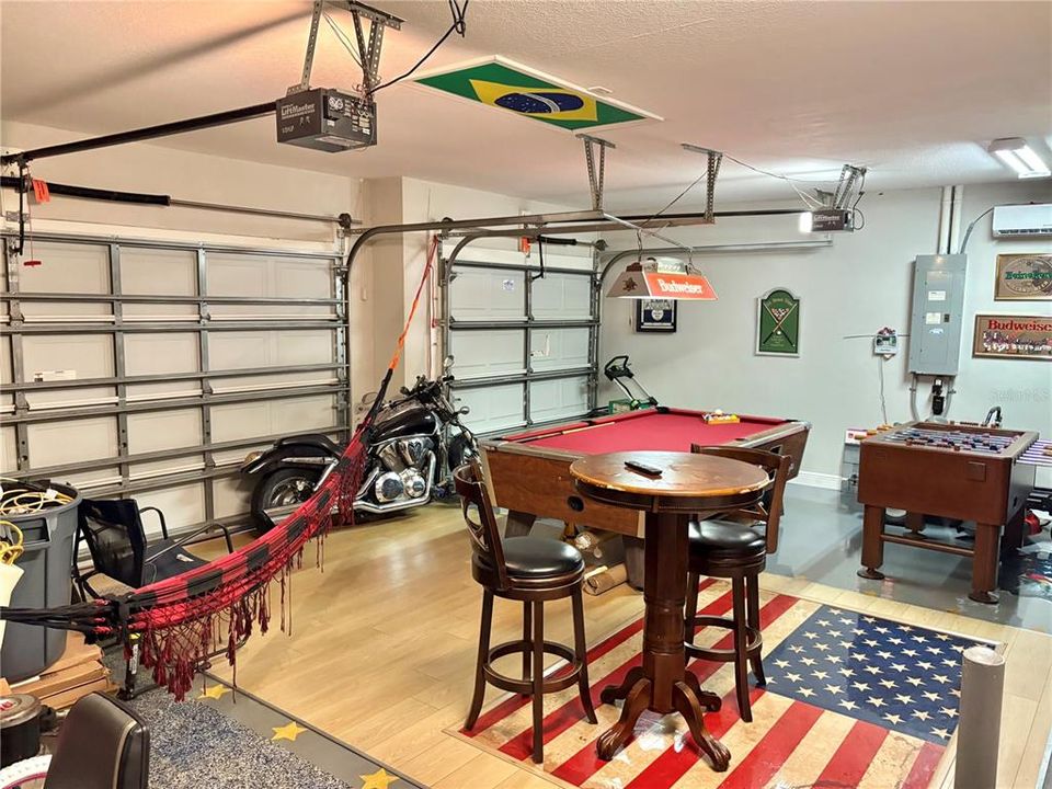 For Sale: $545,000 (3 beds, 2 baths, 2038 Square Feet)