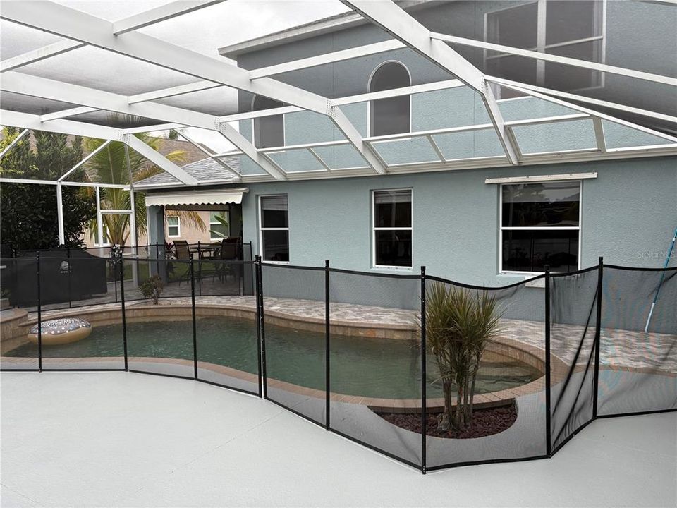 For Sale: $545,000 (3 beds, 2 baths, 2038 Square Feet)