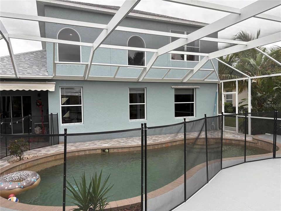 For Sale: $545,000 (3 beds, 2 baths, 2038 Square Feet)