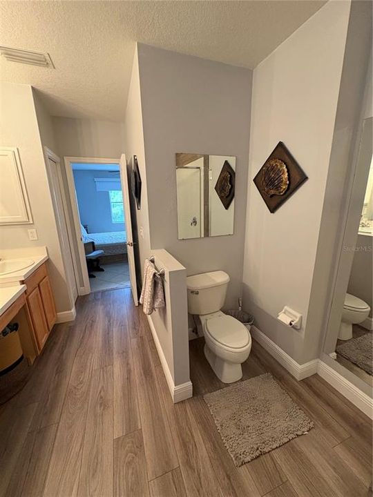 For Sale: $545,000 (3 beds, 2 baths, 2038 Square Feet)