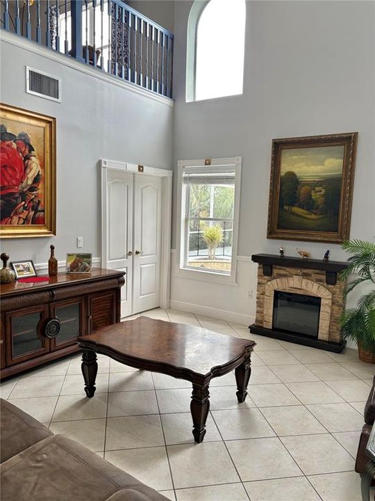 For Sale: $545,000 (3 beds, 2 baths, 2038 Square Feet)