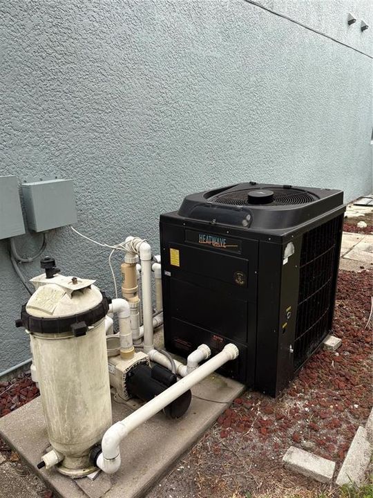 For Sale: $545,000 (3 beds, 2 baths, 2038 Square Feet)