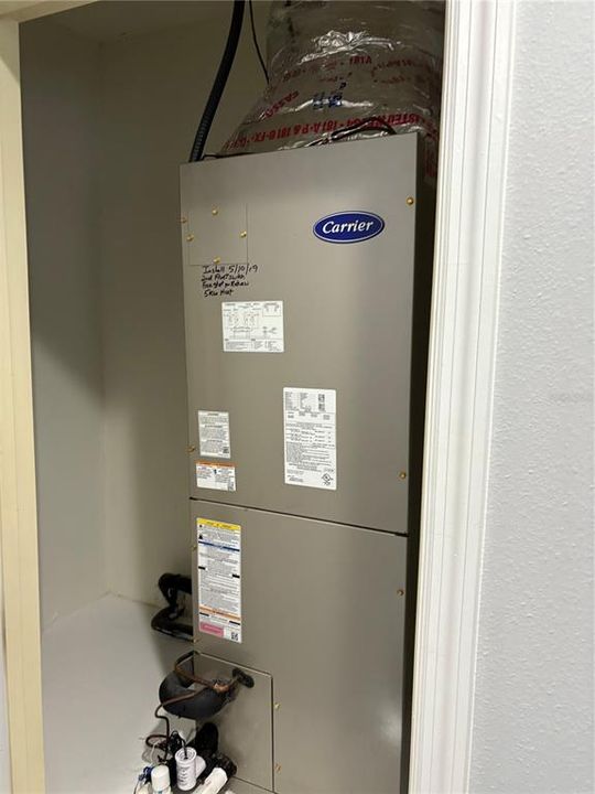 For Sale: $545,000 (3 beds, 2 baths, 2038 Square Feet)