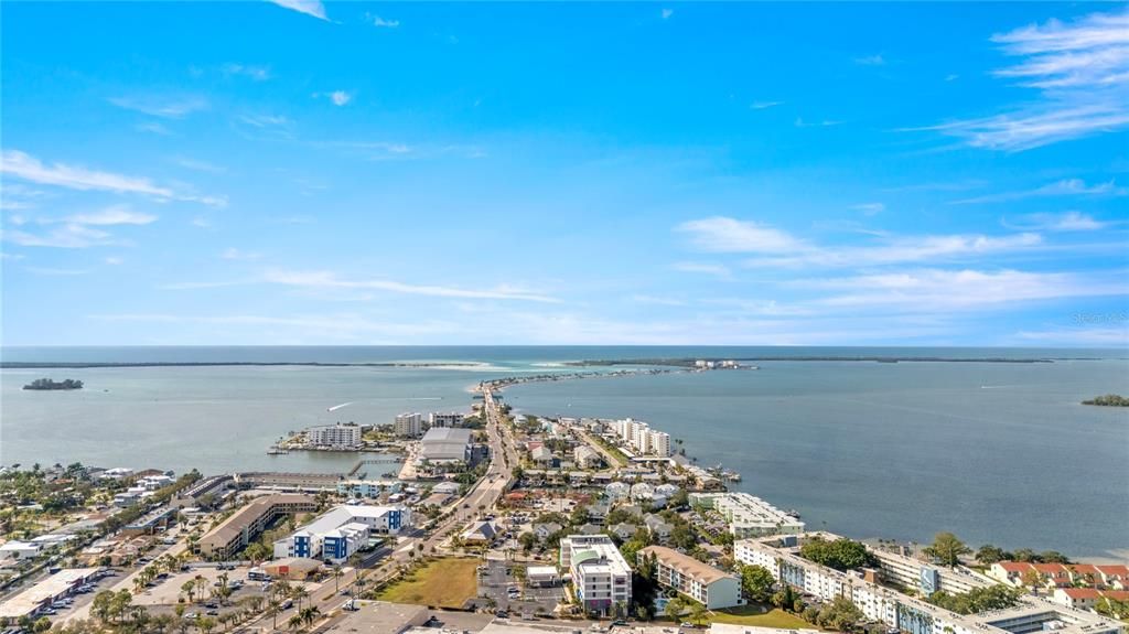 For Sale: $425,000 (3 beds, 2 baths, 1930 Square Feet)