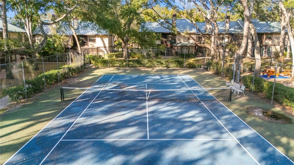 For Sale: $425,000 (3 beds, 2 baths, 1930 Square Feet)