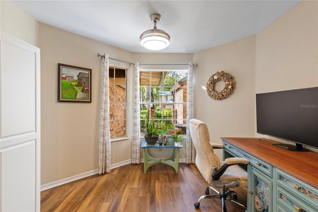 For Sale: $425,000 (3 beds, 2 baths, 1930 Square Feet)