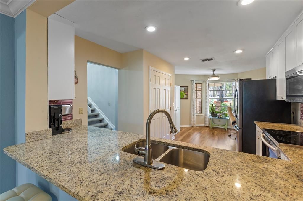 For Sale: $425,000 (3 beds, 2 baths, 1930 Square Feet)