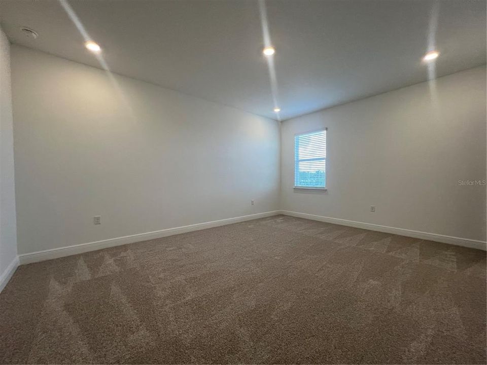 待售: $669,990 (6 贝兹, 4 浴室, 3418 平方英尺)