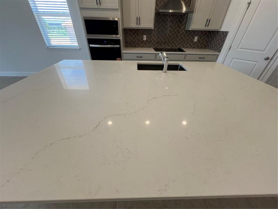 待售: $669,990 (6 贝兹, 4 浴室, 3418 平方英尺)