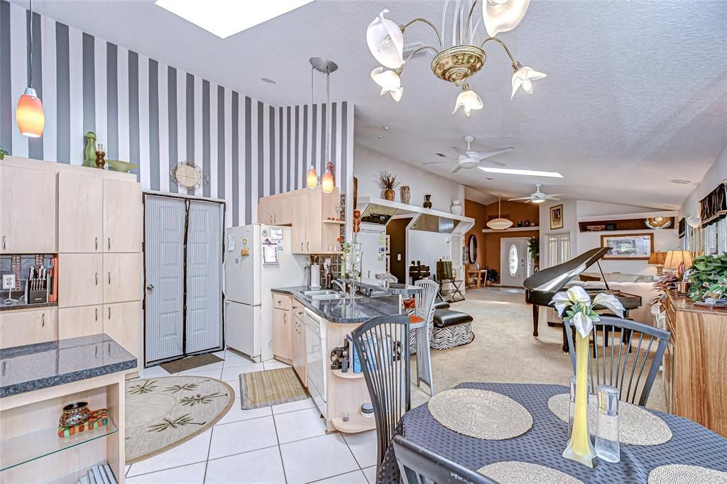 Active With Contract: $749,000 (2 beds, 2 baths, 1830 Square Feet)