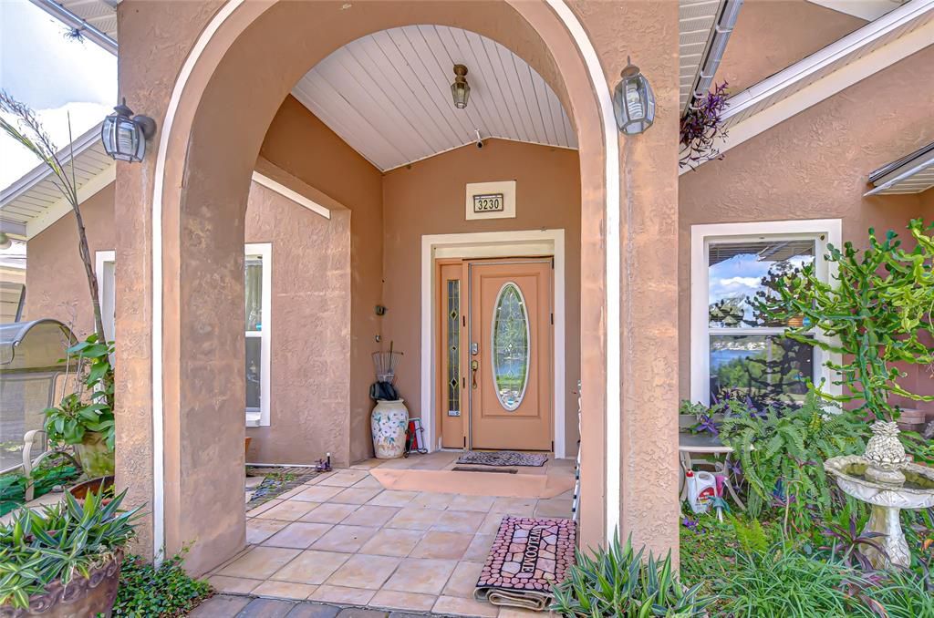 Active With Contract: $749,000 (2 beds, 2 baths, 1830 Square Feet)