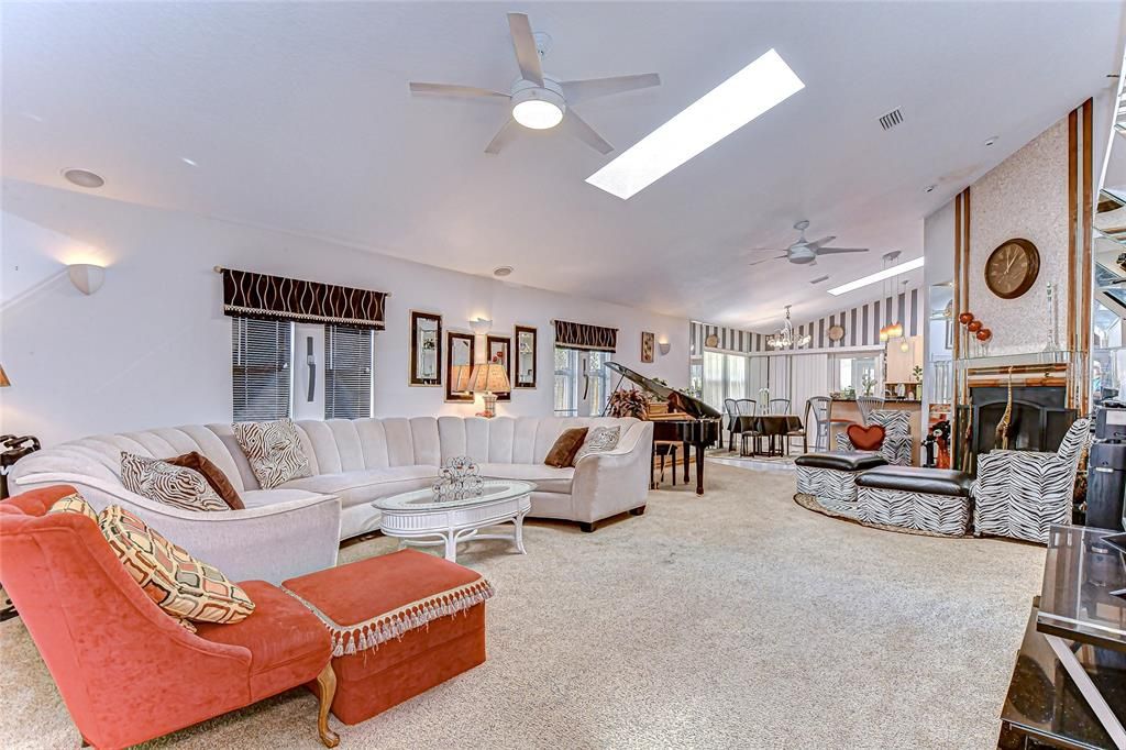 Active With Contract: $749,000 (2 beds, 2 baths, 1830 Square Feet)