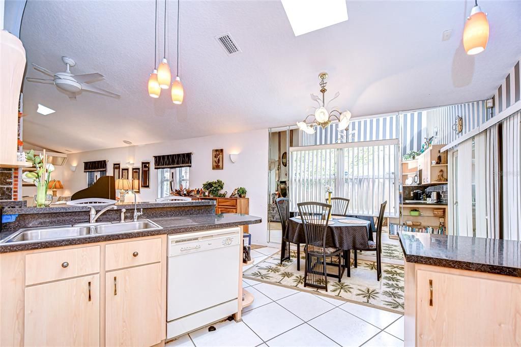 Active With Contract: $749,000 (2 beds, 2 baths, 1830 Square Feet)