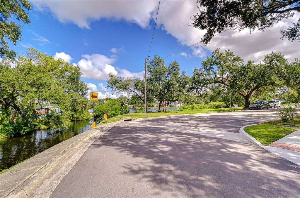 Active With Contract: $749,000 (2 beds, 2 baths, 1830 Square Feet)