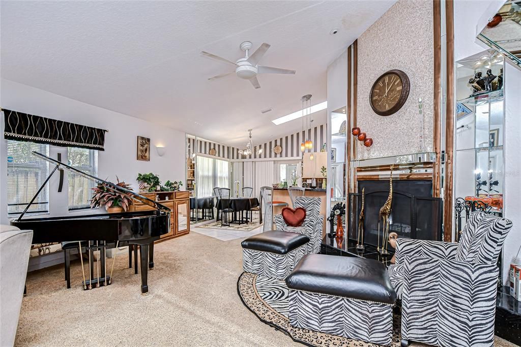 Active With Contract: $749,000 (2 beds, 2 baths, 1830 Square Feet)