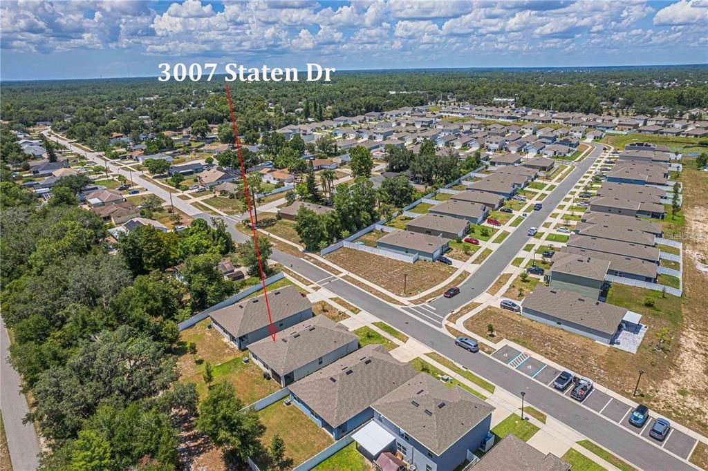 На продажу: $339,900 (3 спален, 2 ванн, 1672 Квадратных фут)