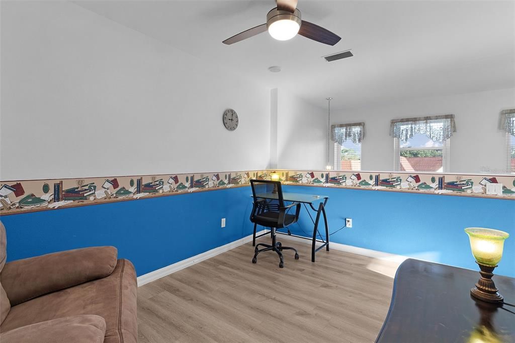 На продажу: $698,640 (3 спален, 2 ванн, 2366 Квадратных фут)