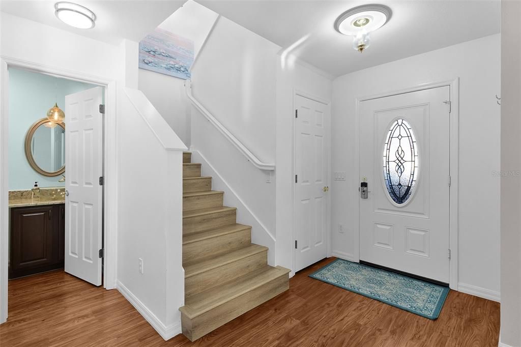 На продажу: $698,640 (3 спален, 2 ванн, 2366 Квадратных фут)