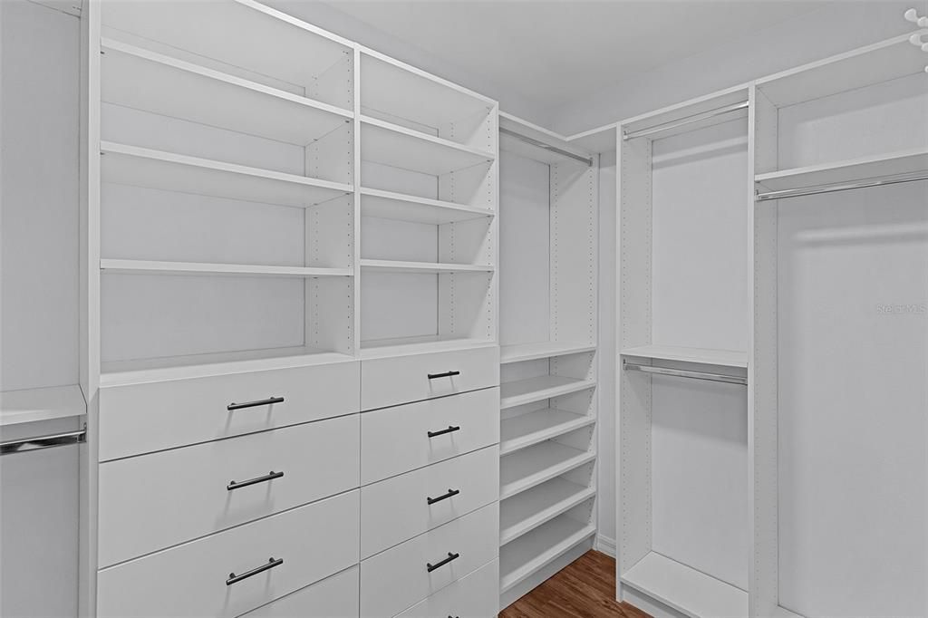 На продажу: $698,640 (3 спален, 2 ванн, 2366 Квадратных фут)