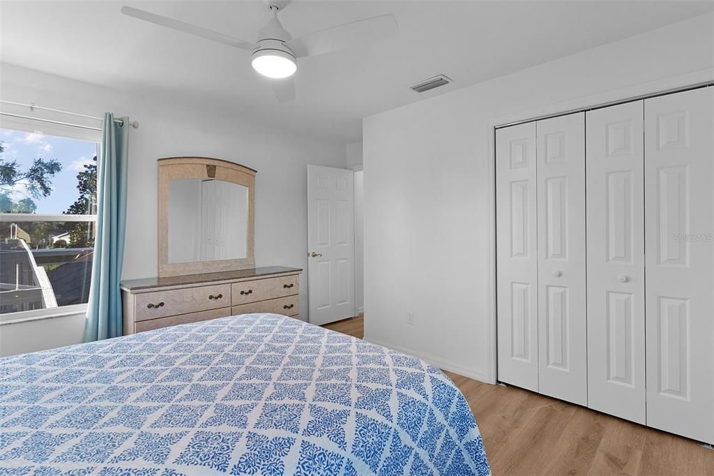 На продажу: $698,640 (3 спален, 2 ванн, 2366 Квадратных фут)