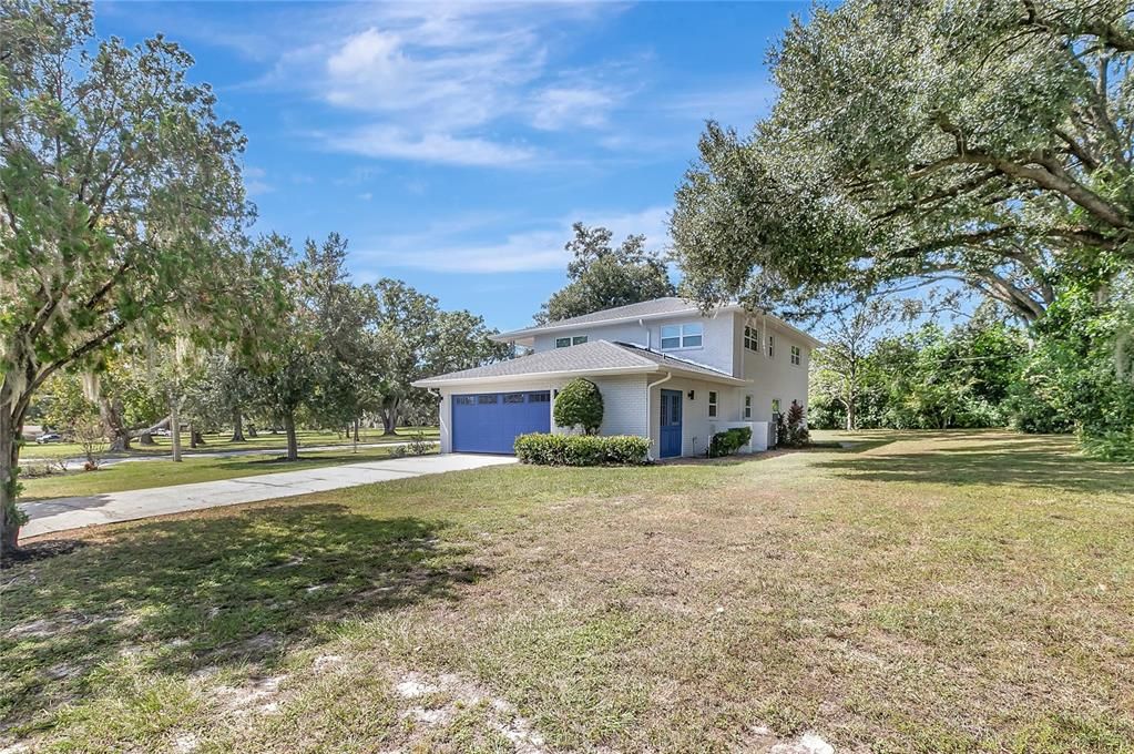 For Sale: $629,900 (4 beds, 3 baths, 2531 Square Feet)