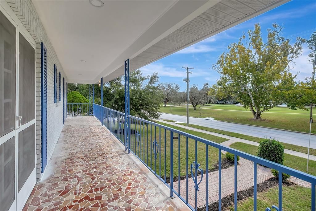 For Sale: $629,900 (4 beds, 3 baths, 2531 Square Feet)