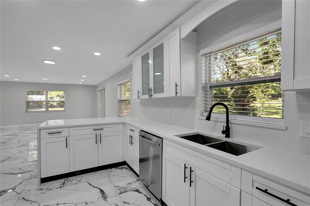 For Sale: $629,900 (4 beds, 3 baths, 2531 Square Feet)