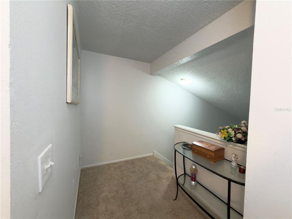 Activo con contrato: $225,000 (3 camas, 2 baños, 1120 Pies cuadrados)