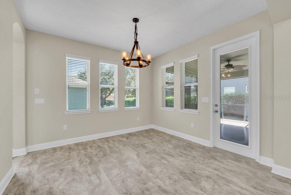 Active With Contract: $560,000 (4 beds, 3 baths, 2534 Square Feet)