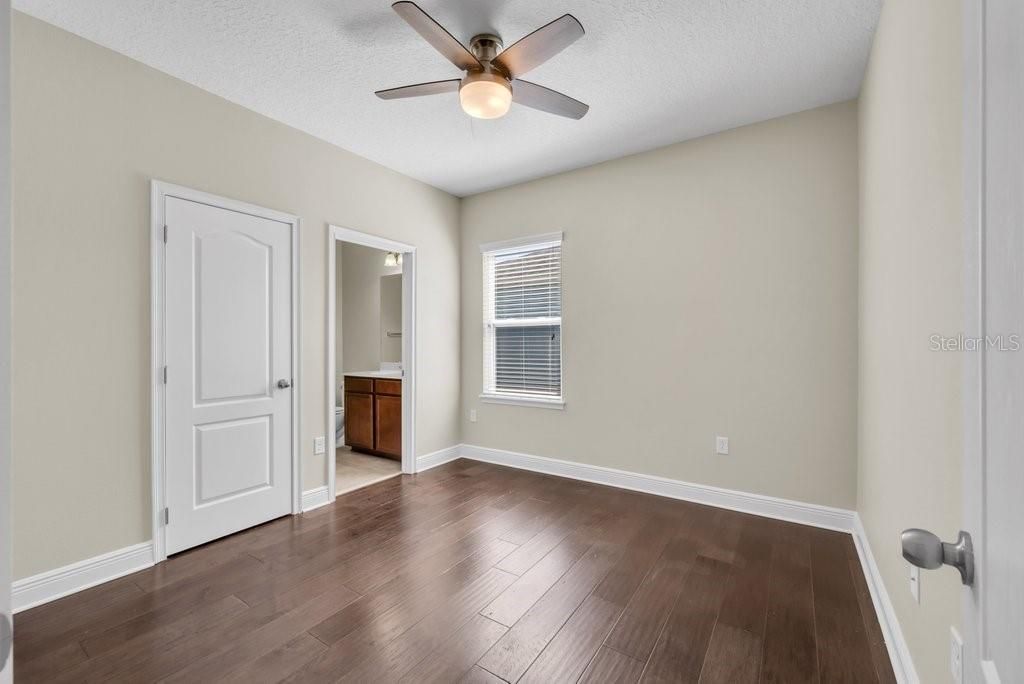 Active With Contract: $560,000 (4 beds, 3 baths, 2534 Square Feet)