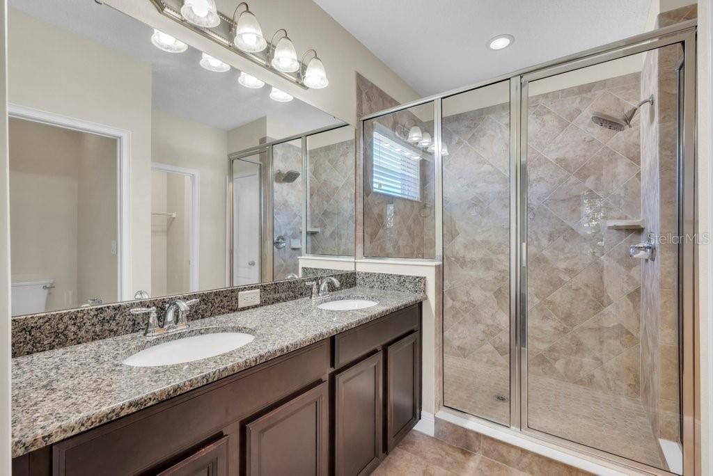 Active With Contract: $560,000 (4 beds, 3 baths, 2534 Square Feet)