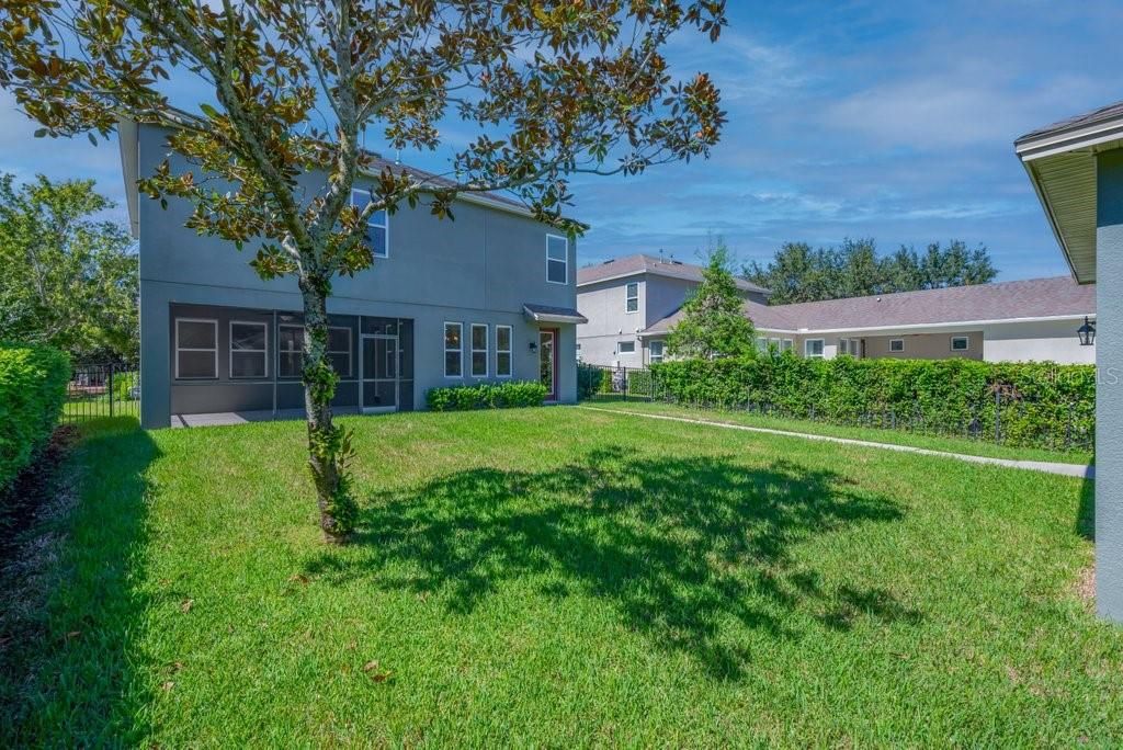 Active With Contract: $560,000 (4 beds, 3 baths, 2534 Square Feet)