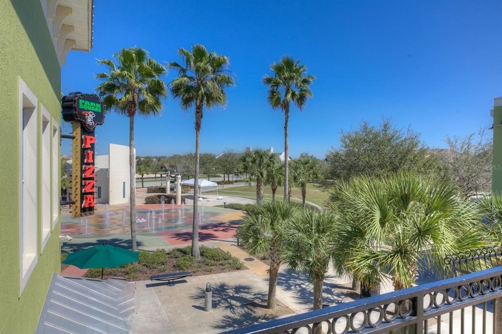 Active With Contract: $560,000 (4 beds, 3 baths, 2534 Square Feet)