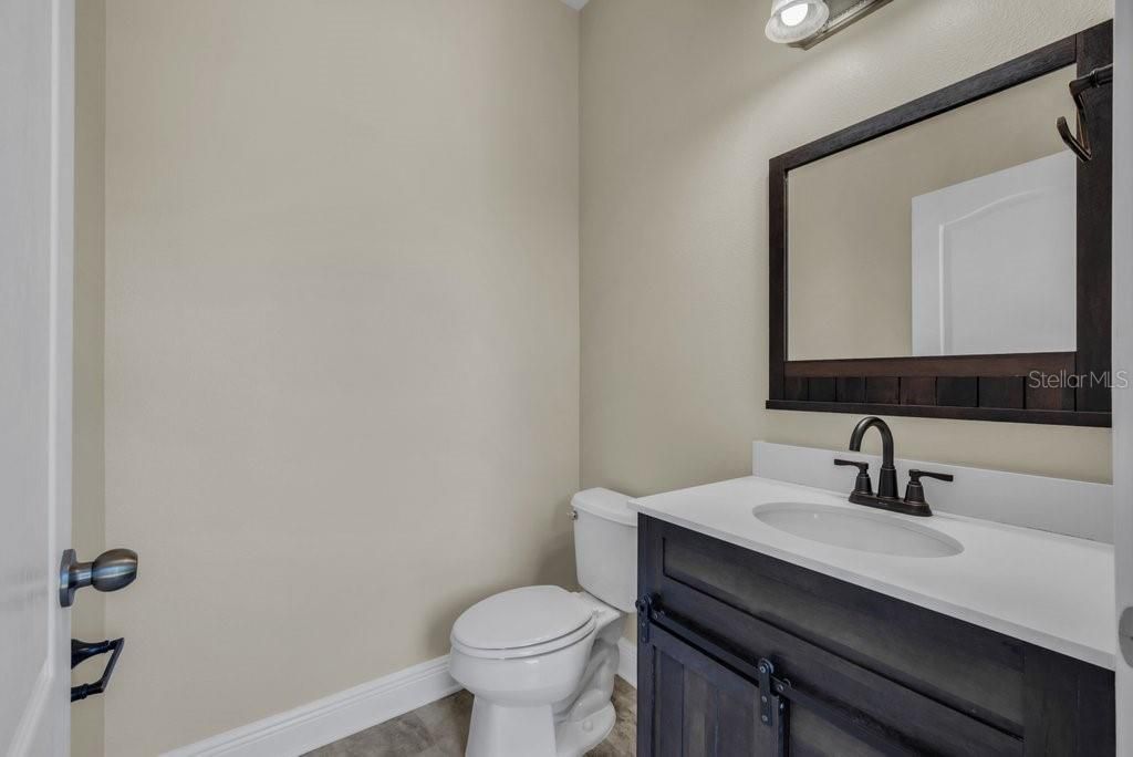 Active With Contract: $560,000 (4 beds, 3 baths, 2534 Square Feet)