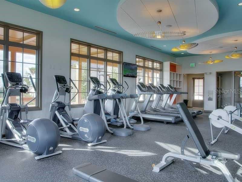 Active With Contract: $560,000 (4 beds, 3 baths, 2534 Square Feet)