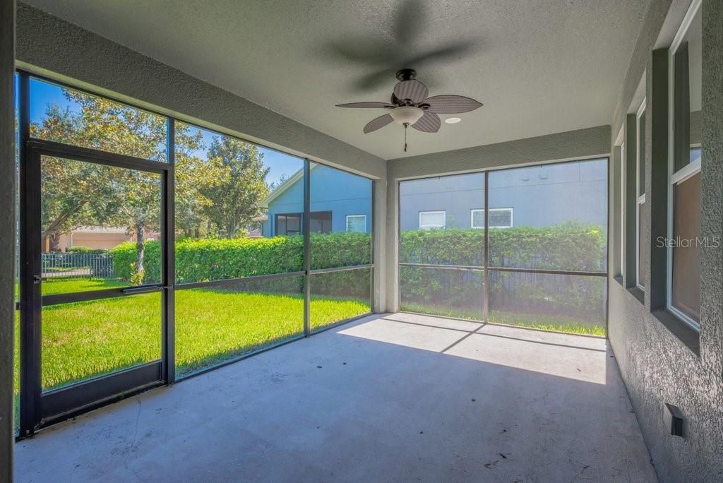 Active With Contract: $560,000 (4 beds, 3 baths, 2534 Square Feet)