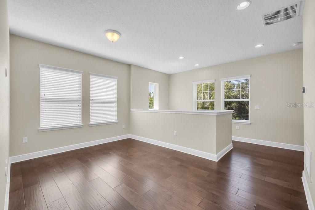 Active With Contract: $560,000 (4 beds, 3 baths, 2534 Square Feet)