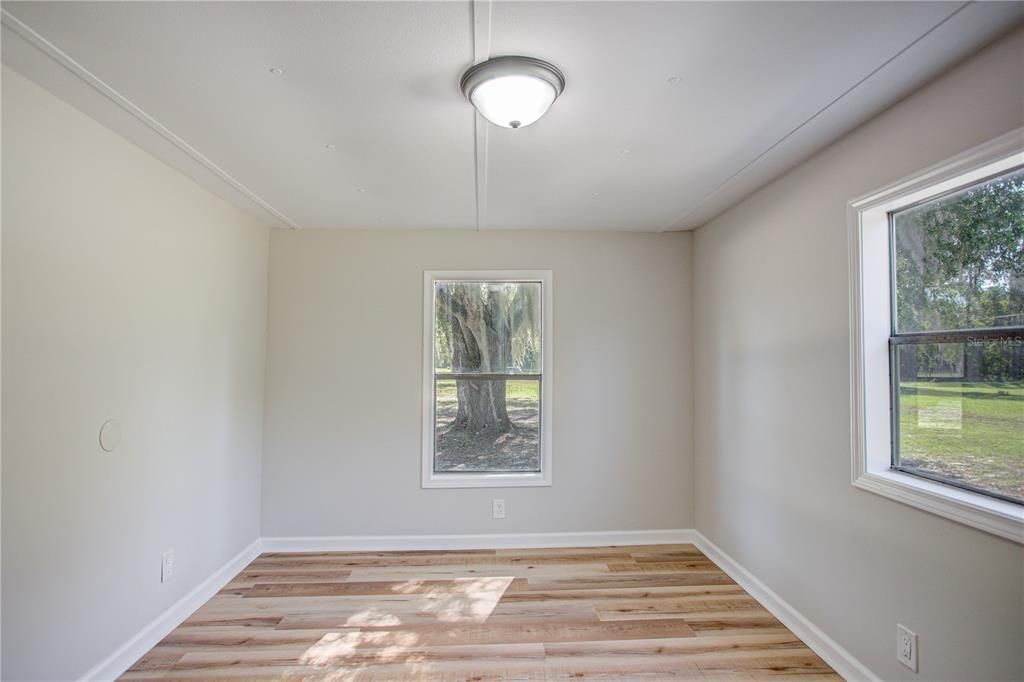 For Sale: $260,000 (4 beds, 2 baths, 1755 Square Feet)